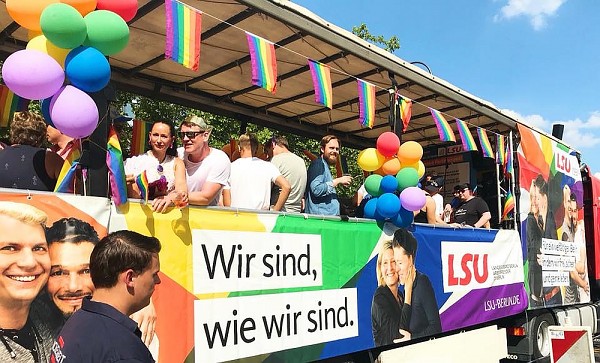 LSU erwgt Klage gegen Ausschluss vom CSD Karlsruhe