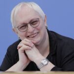 Das Buch von Valerie Wilms: Wie ein Schlag ins Gesicht