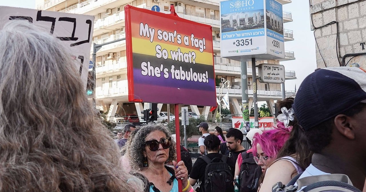 Tausende demonstrieren bei CSD Jerusalem